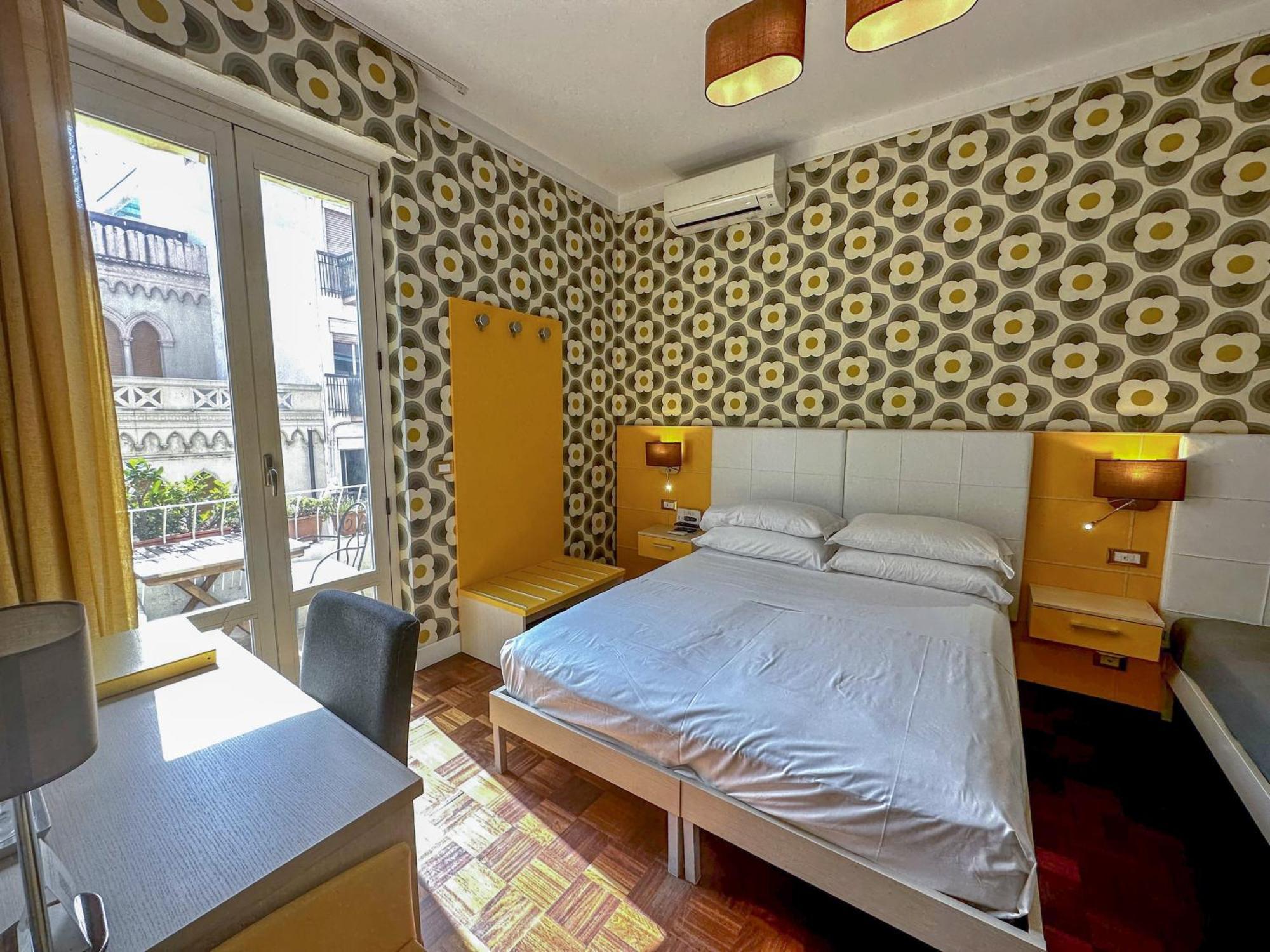B&B Pellicano Guest House Reggio Calabria Exterior photo