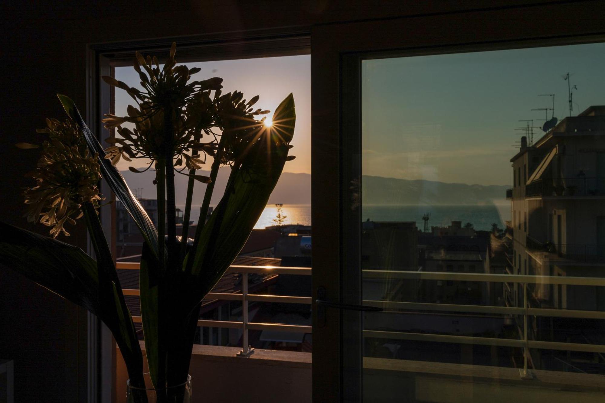 B&B Pellicano Guest House Reggio Calabria Exterior photo